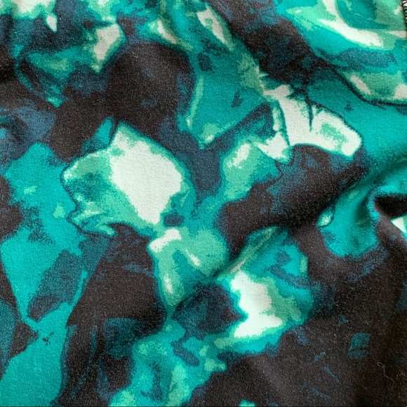 🦋 Floral Workout Leggings - Picture 5 of 5